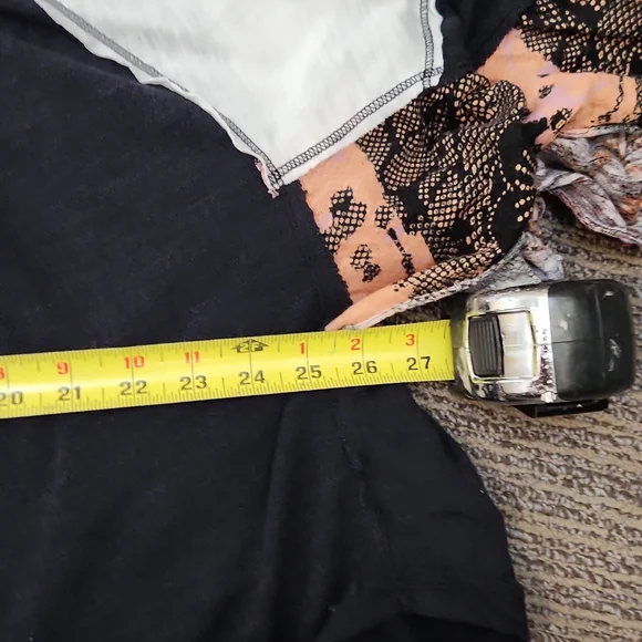 We The Free Friday Fever Shirt Size Medium - Picture 7 of 12